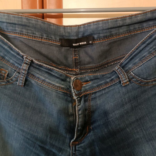Tally Weiji jeans used, size 40, low rise