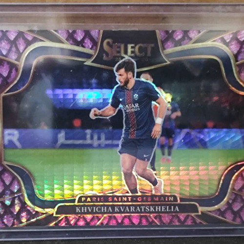 Khvicha Kvaratskhelia Purple Dragon Scale PSG 2025-26 Panini Select card like new