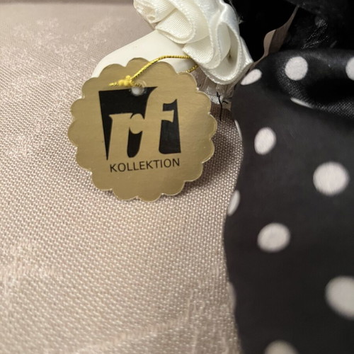Pierrot Porcelain Doll from Reinart Faelens Kollektion like new