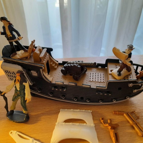 Pirate toy set with Safari Ltd TOOB miniatures