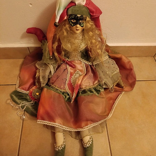 Venetian Harlequin Doll collectible like new, porcelain and fabric 50 cm tall