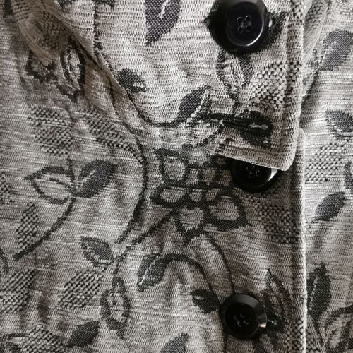 Iso Unique Edition coat like new, size L, black and grey