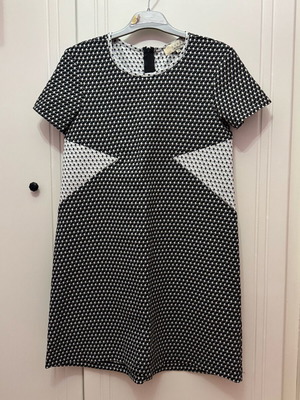 Lynne mini dress A-line new, black and white