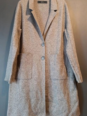 Zara gray knitted coatigan with lapel and patch pockets, like new