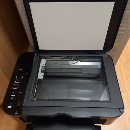 Canon PIXMA MG 3150 multifunction printer used