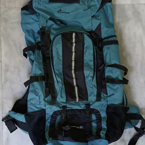 Maori Monterray 85L hiking backpack like new, petrol color