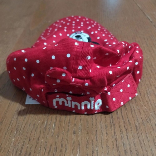 Branded baby hats for girl 12-24 months like new, set of 4