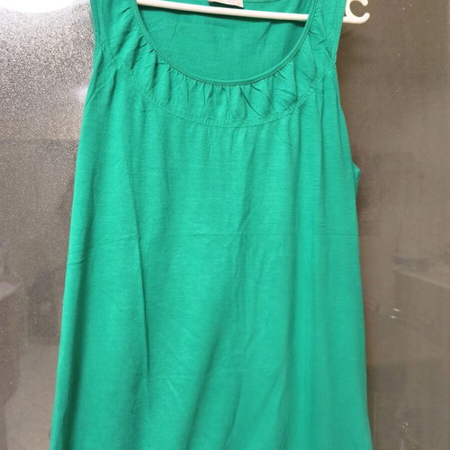 Green Sarah Lawrence tank top like new, size XL