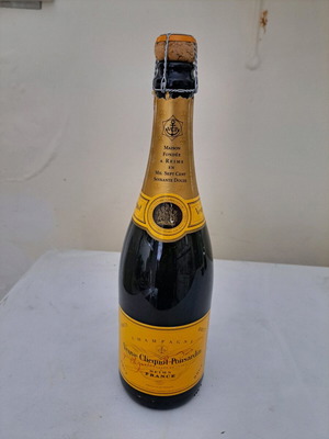 Veuve Clicquot Ponsardin Brut dry champagne new from France