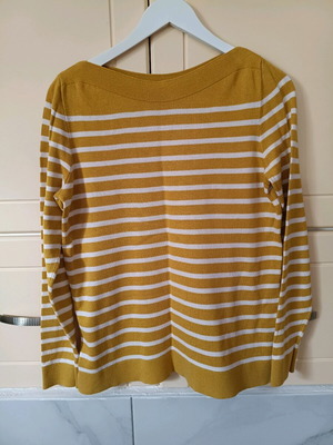 S.Oliver women's knitted blouse like new, striped mustard and white