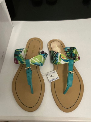 Nine West flip flops new, size 36.5, multicolor