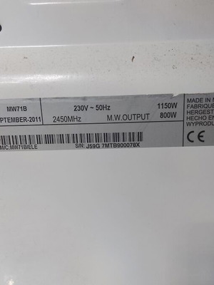 Samsung microwave oven, 20L, 800W, white