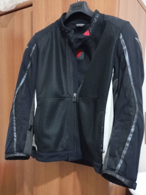 Μπουφάν μηχανής Dainese καλοκαιρινό σαν καινούργιο με προστατευτικά ώμους και αγκώνες Ν.54