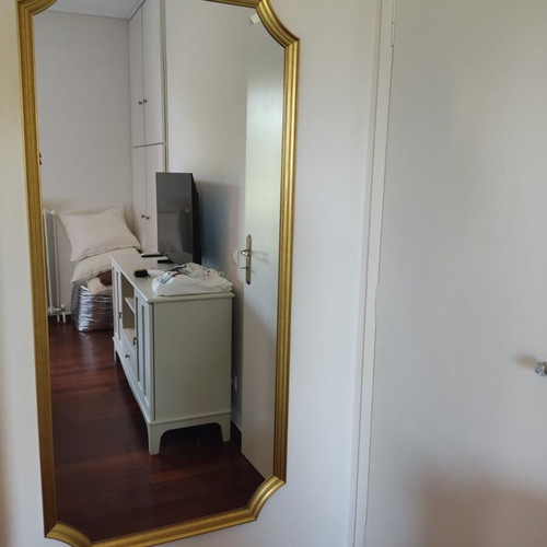 Katreutis gold mirror
