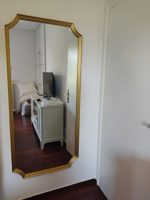 Katreutis gold mirror