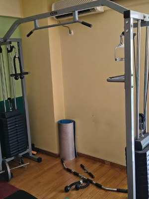 Viking BR-24 Crossover gym machine like new