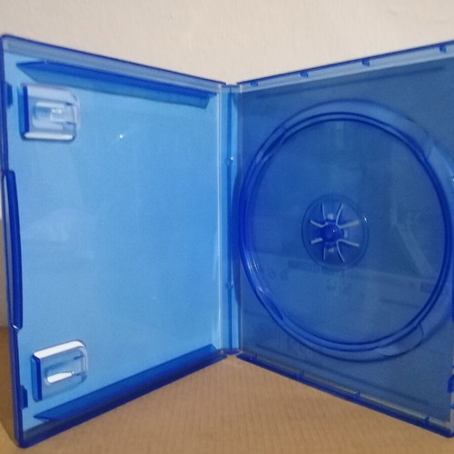 Elden Ring PS5 promo display case used, no game included