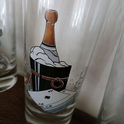 Cocktail set with 2 glasses and shaker new