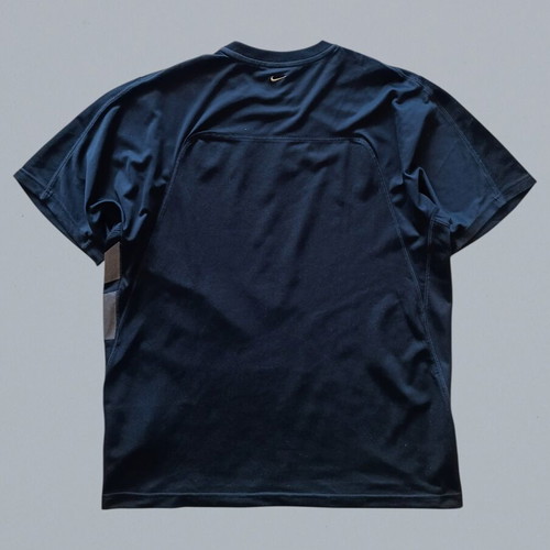 Nike Air Max Plus TN Y2K T-Shirt men's large, like new, black