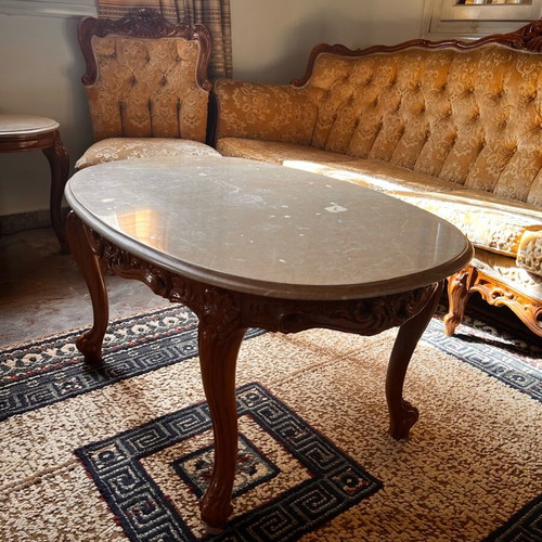 Classic living room set made of beech wood and velvet fabric like new