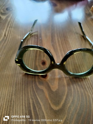 Sunglasses new, green