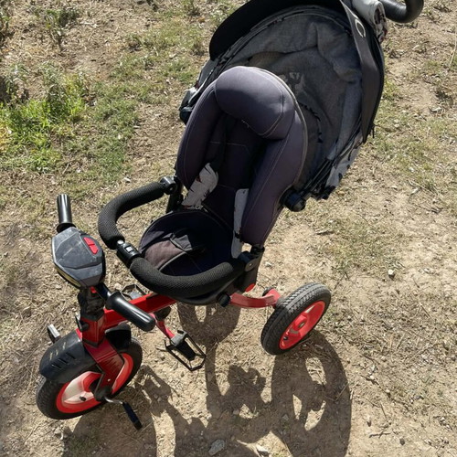 Children's tricycle bike