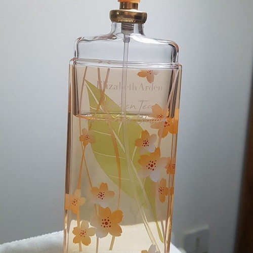 Elizabeth Arden Nectarine Blossom perfume 100ml like new