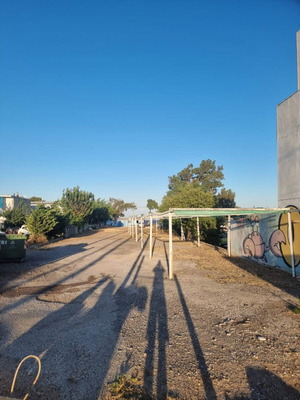 Οικόπεδο 987 τ.μ. στην Αρτέμιδα εντός σχεδίου, οικοδομήσιμο