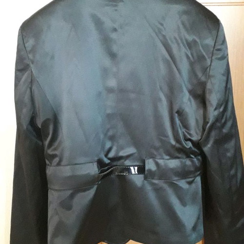 Satin jacket with belt new, size M 38 10, black