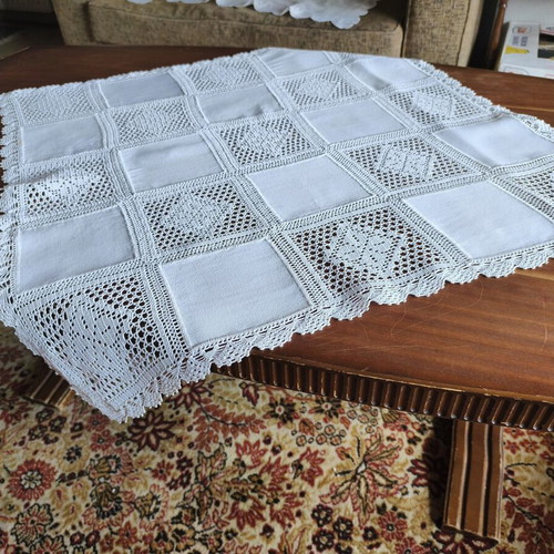 Handmade tablecloth like new