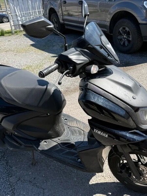 Yamaha Cygnus Ray ZR 125 υβριδικό σκούτερ σαν καινούργιο, μαύρο, 8783 χλμ