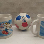 FAGE Junior set used, 2 mugs and 1 ball