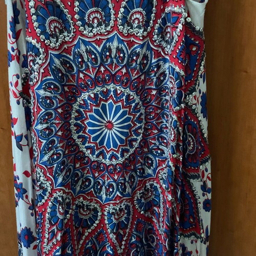 Long summer vest one size like new, multicolored