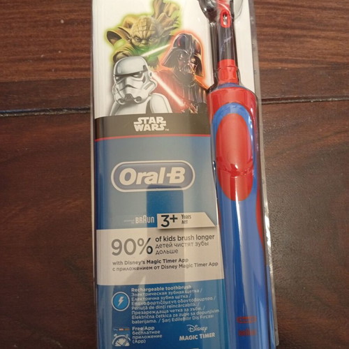 Oral-B Star Wars kids electric toothbrush