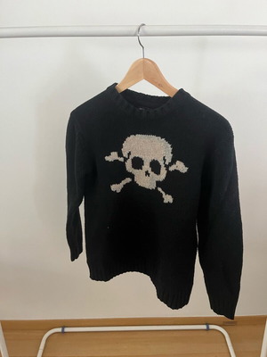 Gap Kids sweater used, size XL 12 years, black