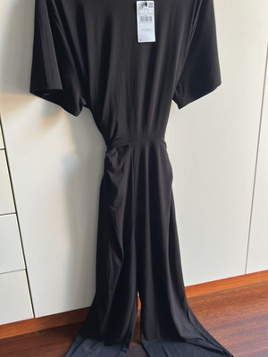 Mango black long jumpsuit with short sleeves, new with tag