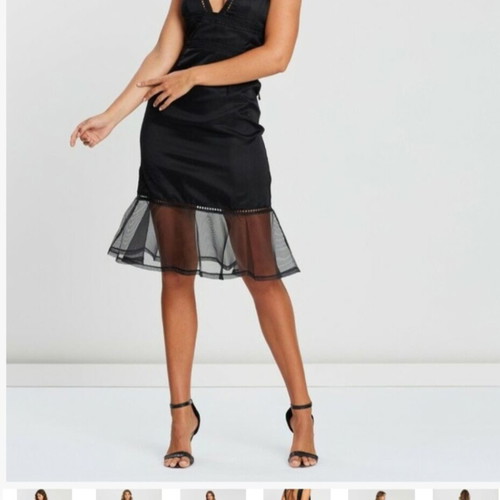 Atmos & Here Australia organza midi dress! Size L