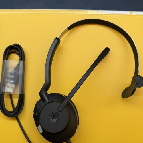 Jabra Evolve2 55 Mono headset new with case