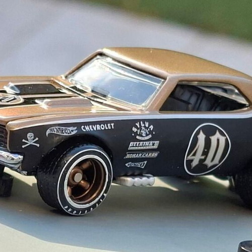 2008 Hot Wheels 40th Anniversary Japan Convention 67 Chevy Camaro new