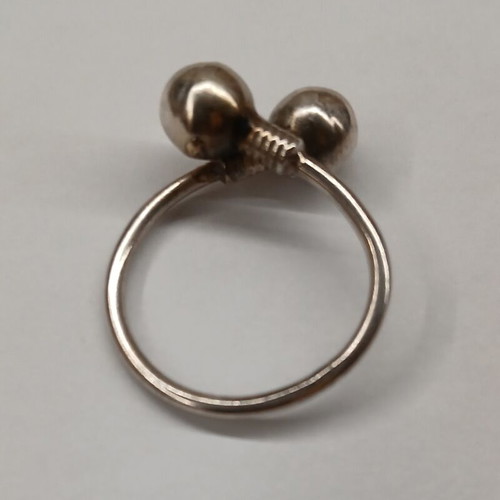 Silver ring 925 with adjustable size like new