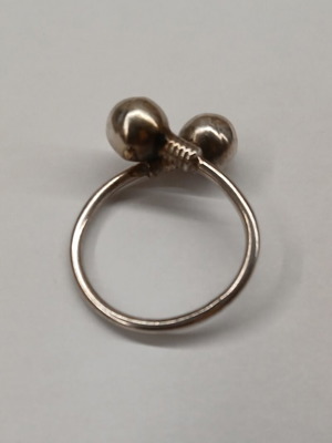 Silver ring 925 with adjustable size like new