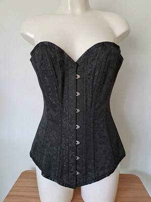 Punkrave corset size 28 new, black goth overbust