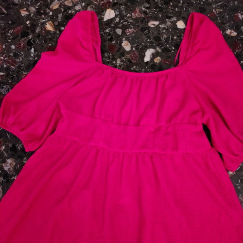 Pink knee-length dress L like new