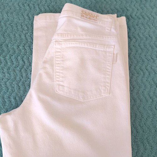 Sarah Lawrence white denim pants women like new