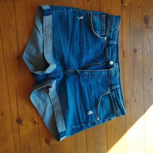 Bershka denim shorts like new, size L 40 12, blue