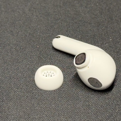 Xiaomi Buds 3T Pro used with noise cancellation