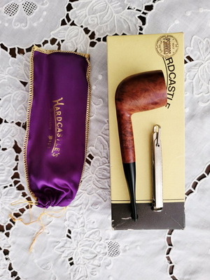 Vintage Hardcastle’s Rocket Club briar pipe used with box and pouch