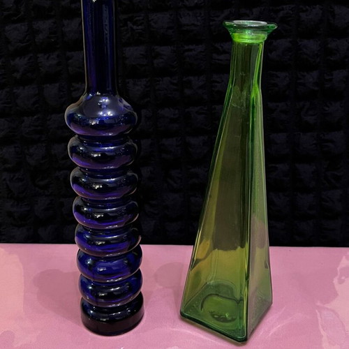 Set of 2 vintage glass decorative bottles like new