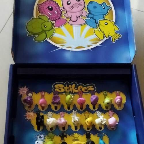 Stikeez collectible album with board game, Lidl 2014