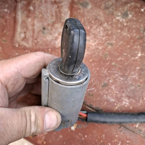 Maserati 4200Gt steering lock used
